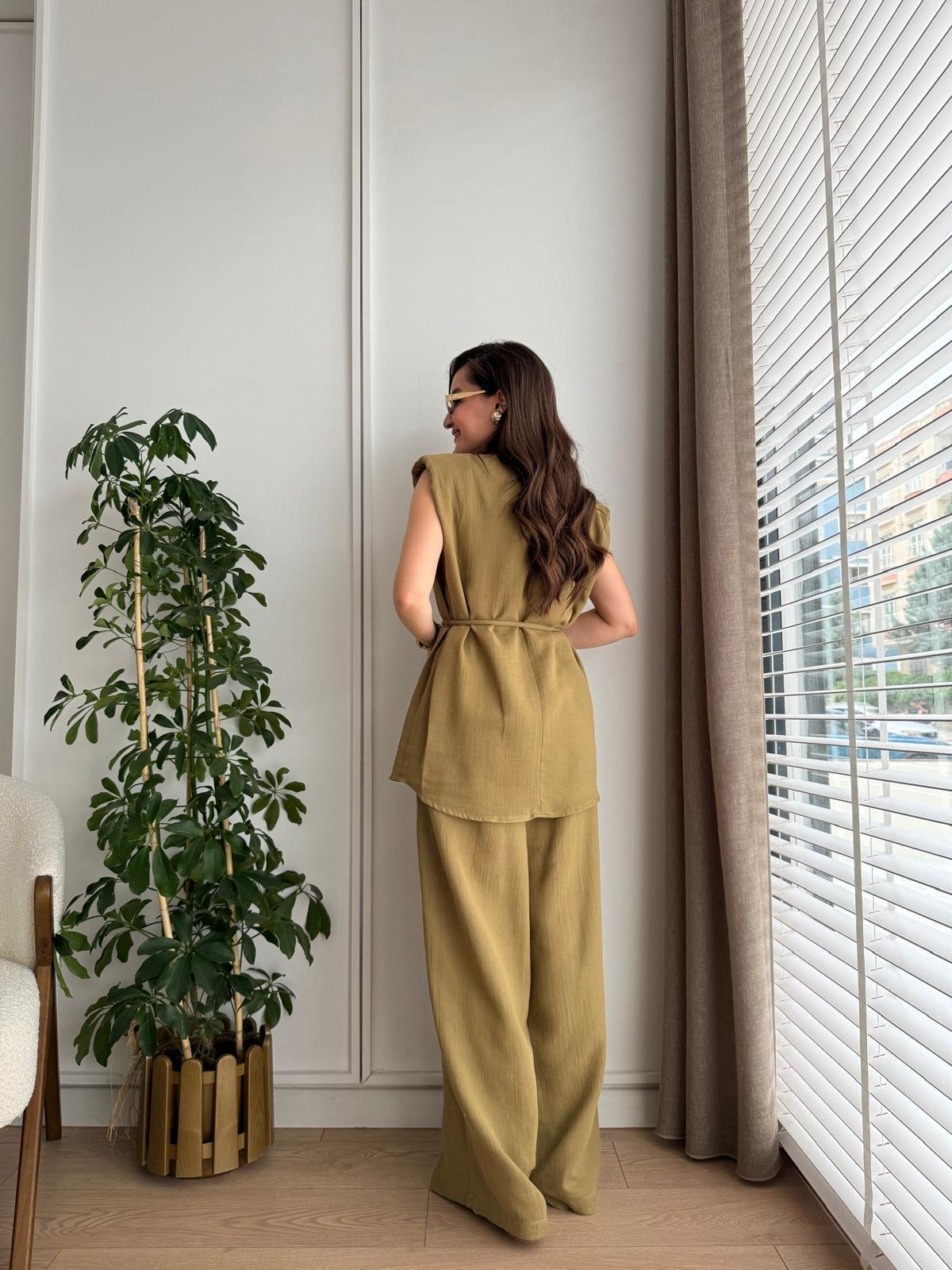 Haki Vatkalı Bluz Geniş Paça Pantolon Takım 8720