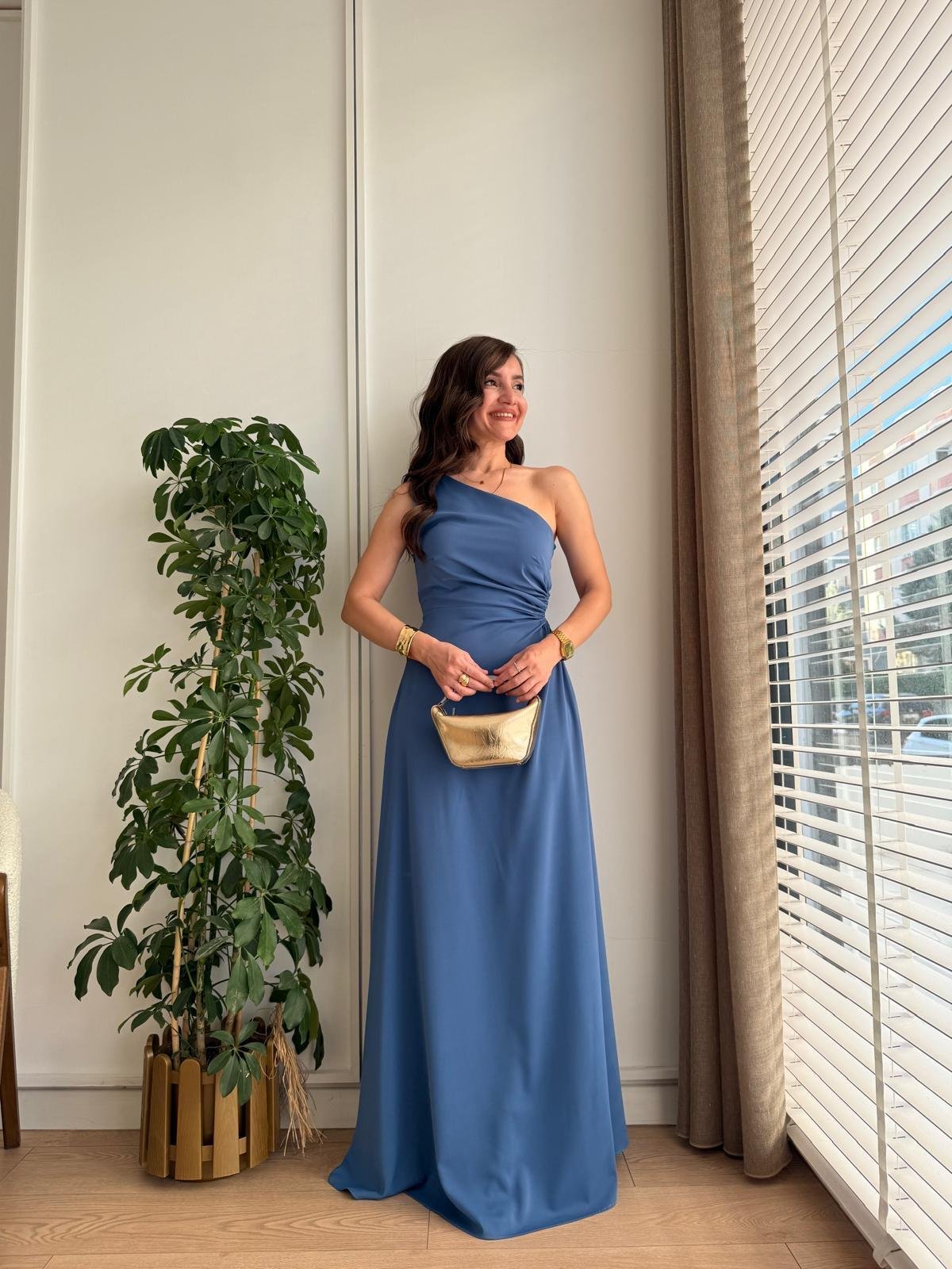 İndigo Bel Dekolteli Tek Omuz Elbise 5956