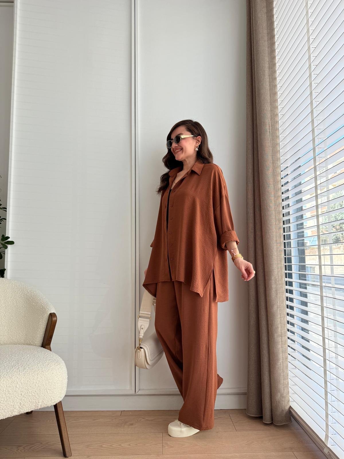 Kahve rengi Aeorobin Kumaş Gömlek Pantolon Takım 6931