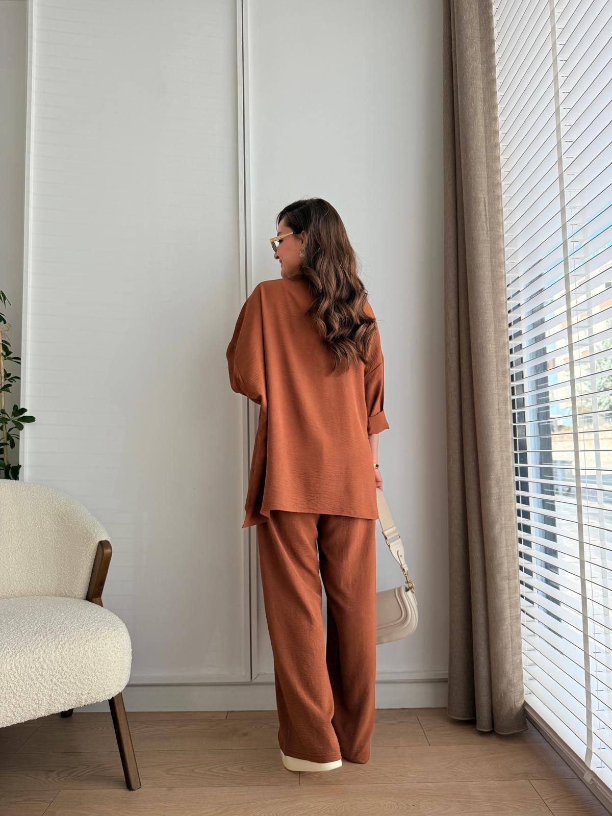 Kahve rengi Aeorobin Kumaş Gömlek Pantolon Takım 6931