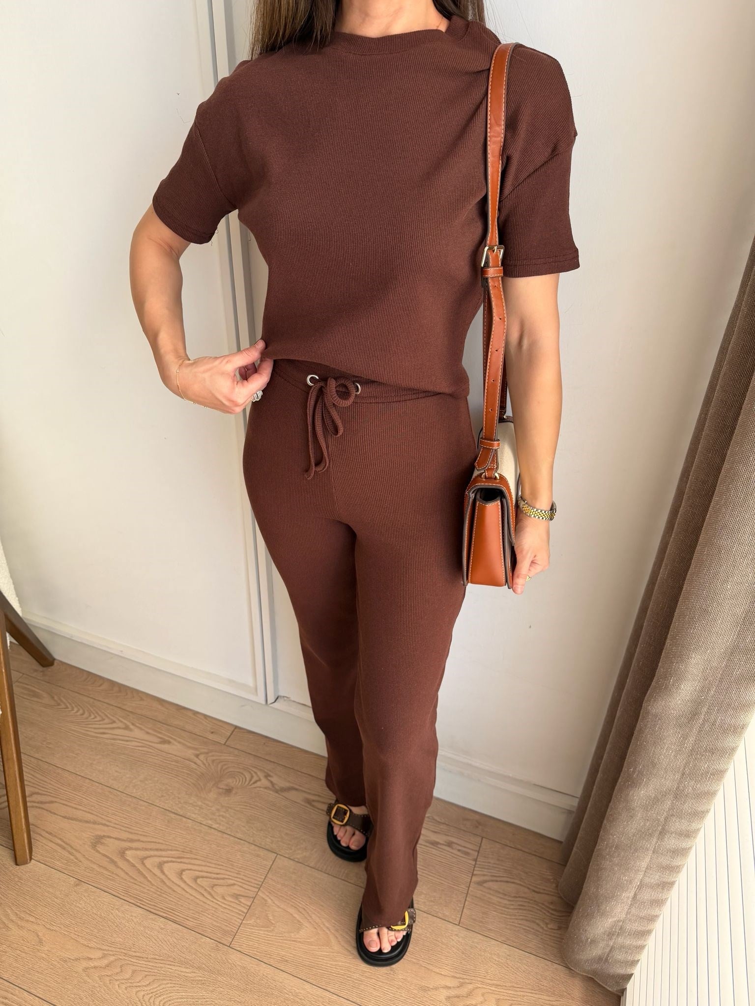 Kahve rengi Bağcıklı Slimfit Basic Takım 3105