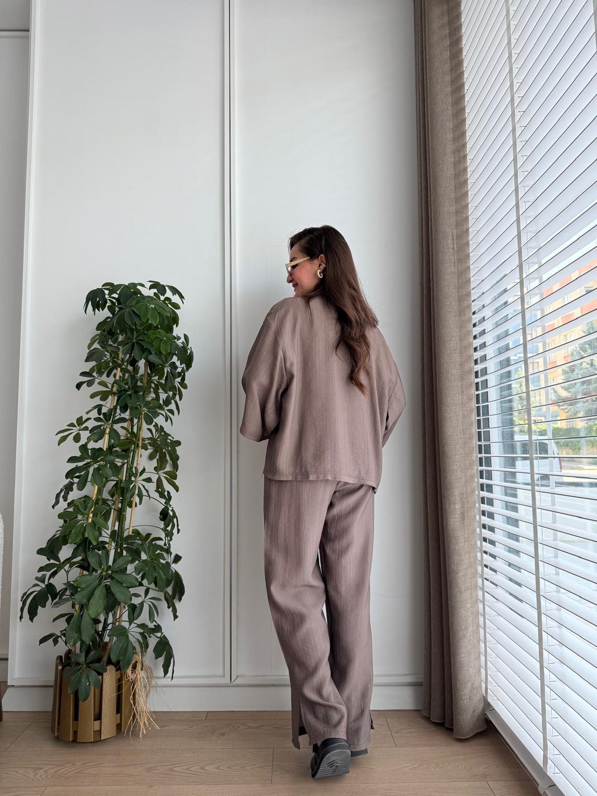 Kahve rengi Bambu Kumaş Paçası Yırtmaçlı Pantolon Kimono Takım 0614