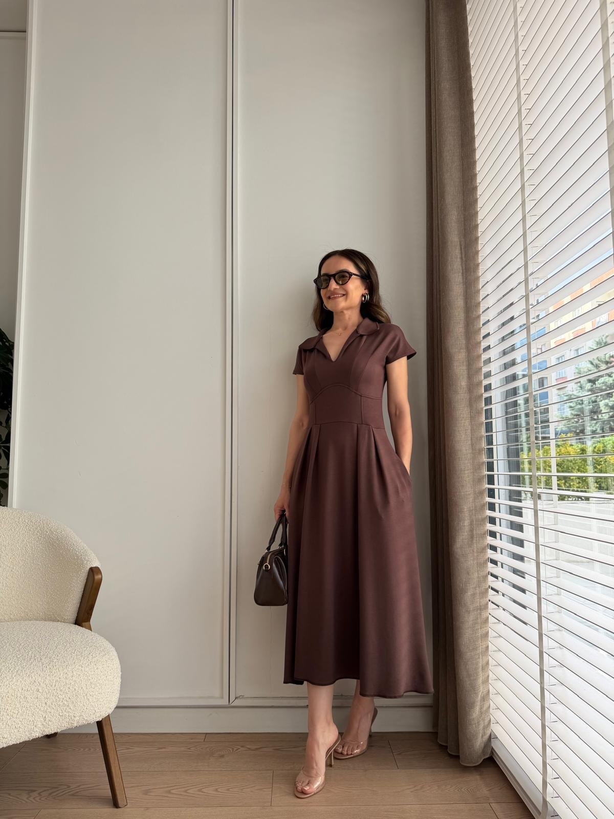 Kahve rengi Bel Detaylı Polo Yaka Cepli Modal Elbise 4129