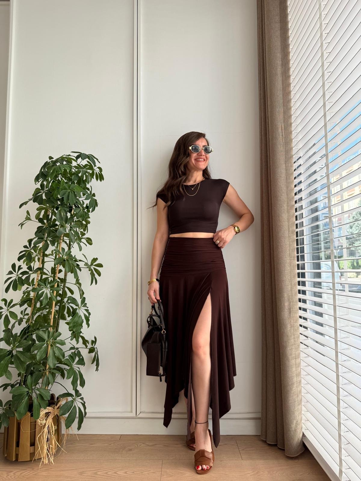 Kahve rengi Bel Drape Detaylı Yırtmaçlı Etek 1138