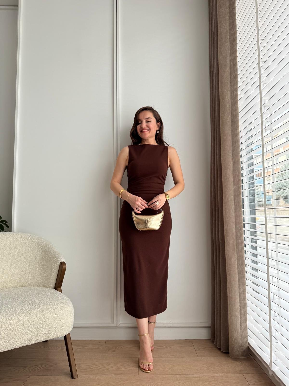 Kahve rengi Bel Drape Detaylı Yırtmaçlı Elbise 1216