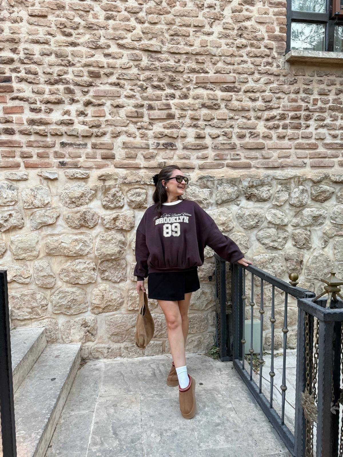 Kahve rengi Bisiklet Yaka Baskılı Sweatshirt 1124