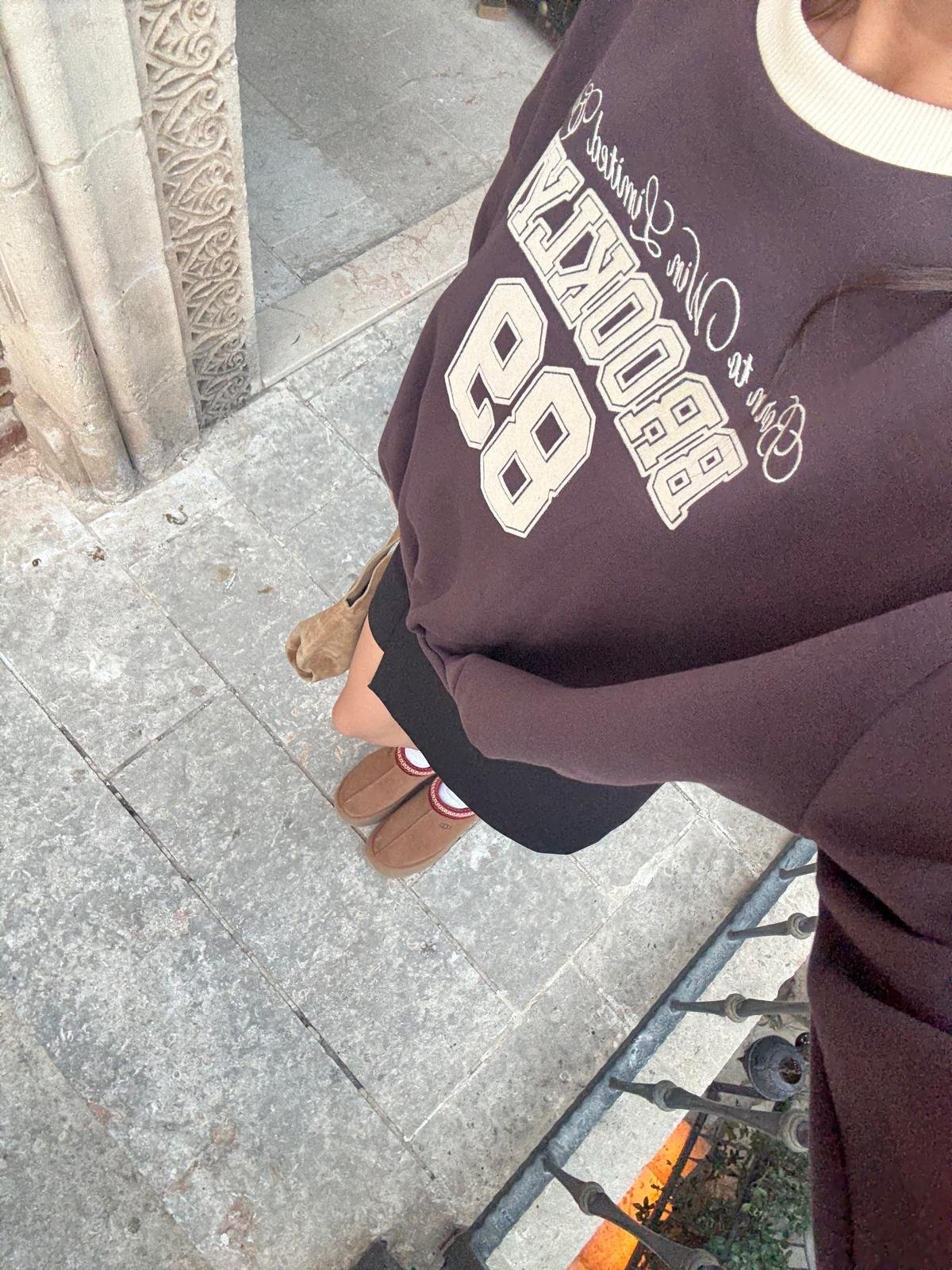 Kahve rengi Bisiklet Yaka Baskılı Sweatshirt 1124
