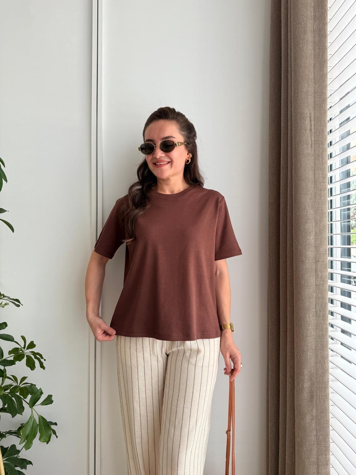 Kahve rengi Bisiklet Yaka Yarım Kol Tshirt 16616
