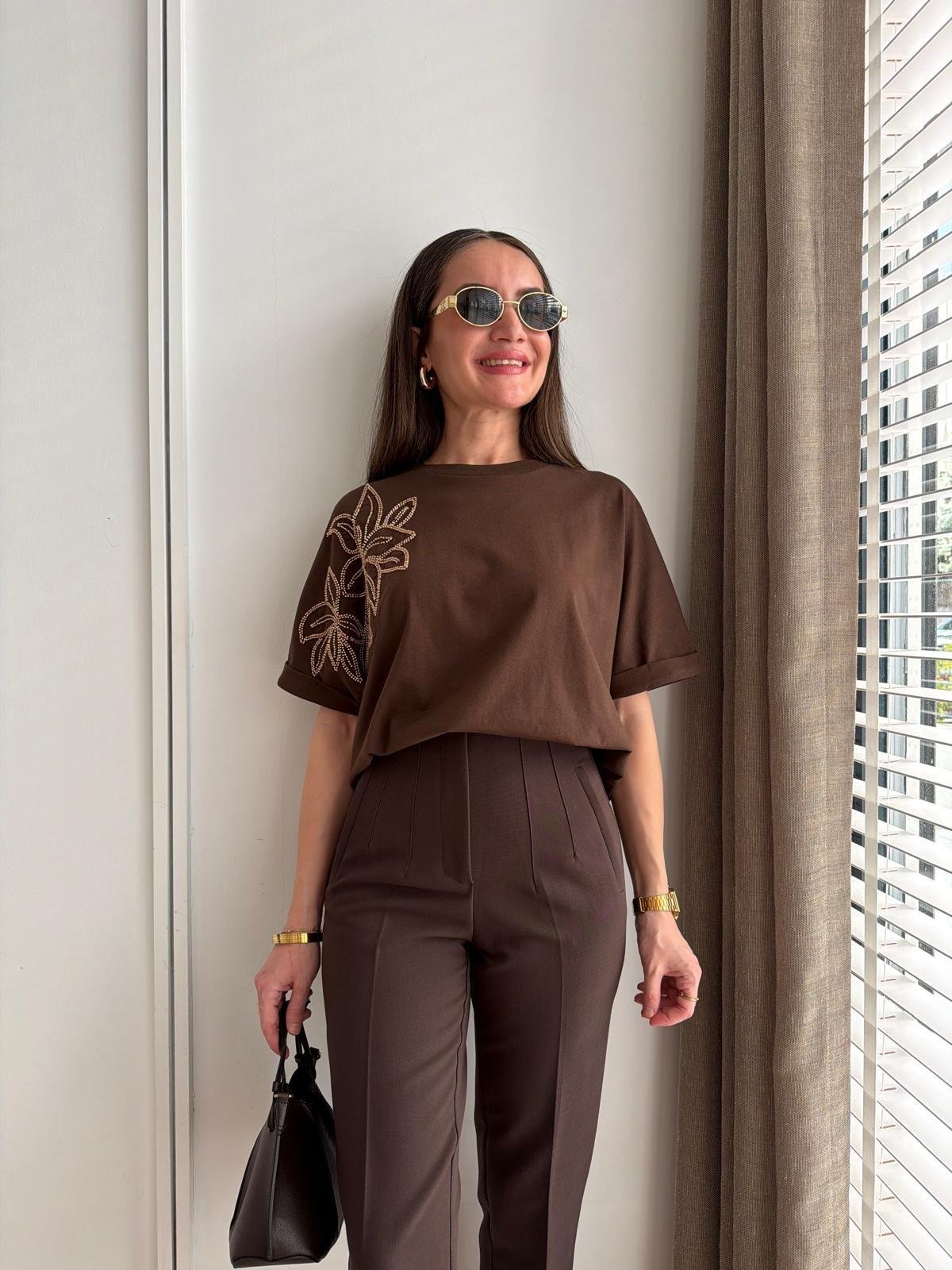 Kahve rengi Boncuk Nakışlı Tshirt 265168