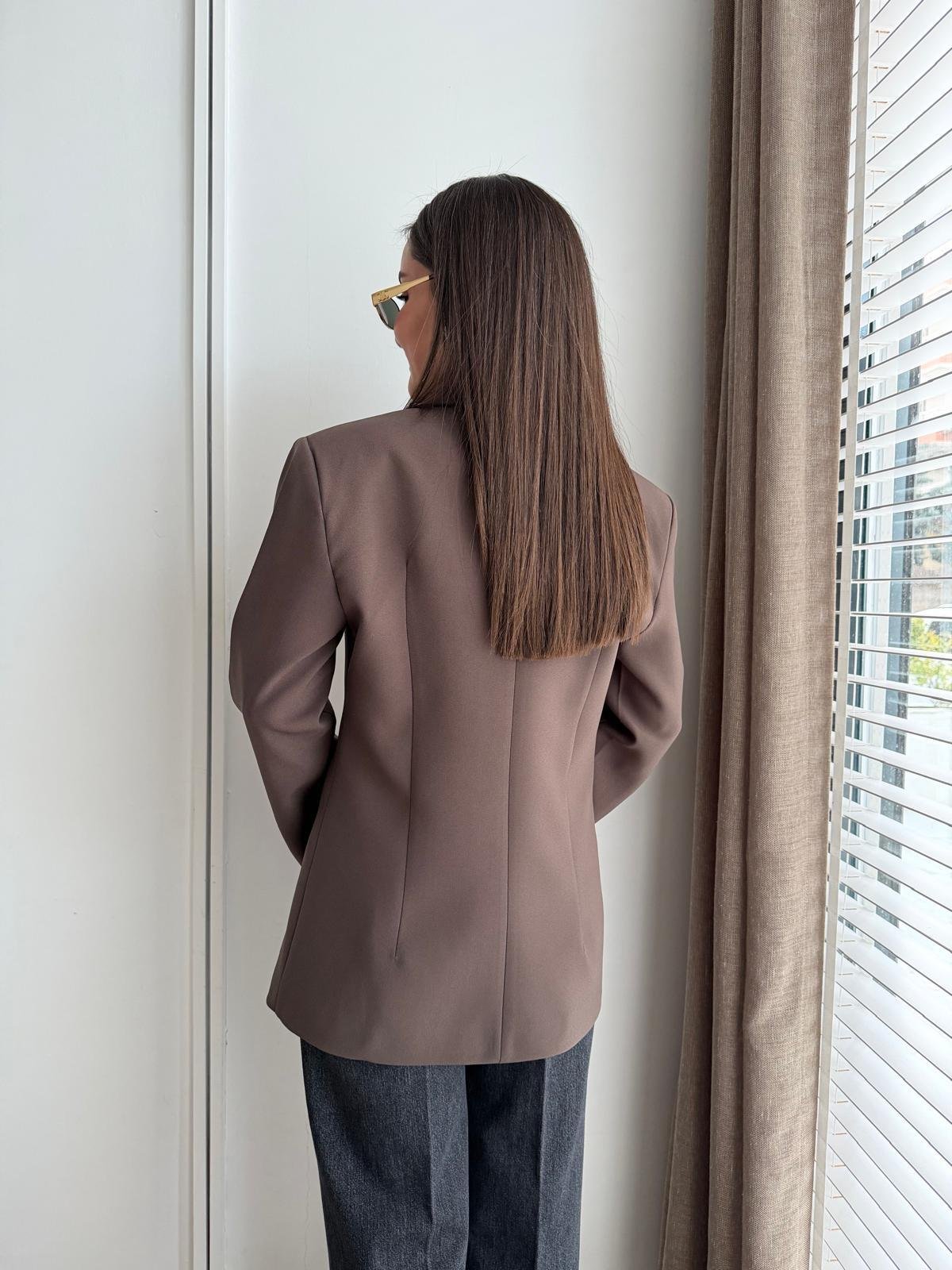 Kahve rengi Çapraz Düğmeli Bilek Detaylı Blazer Ceket 9703