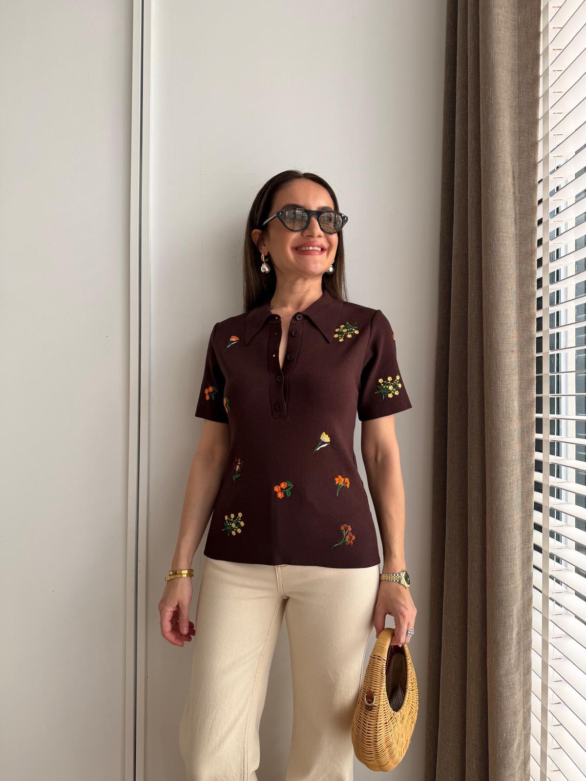 Kahve rengi Çiçek Nakışlı Polo Yaka Triko Bluz 140645