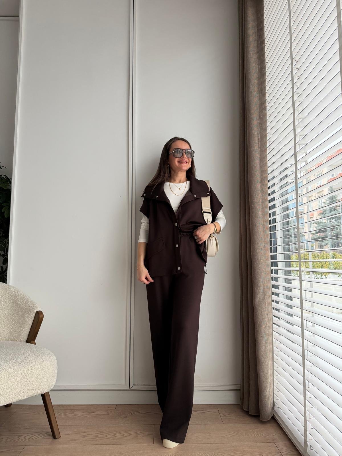 Kahve rengi Çıtçıt Düğmeli Üçlü Takım 37014