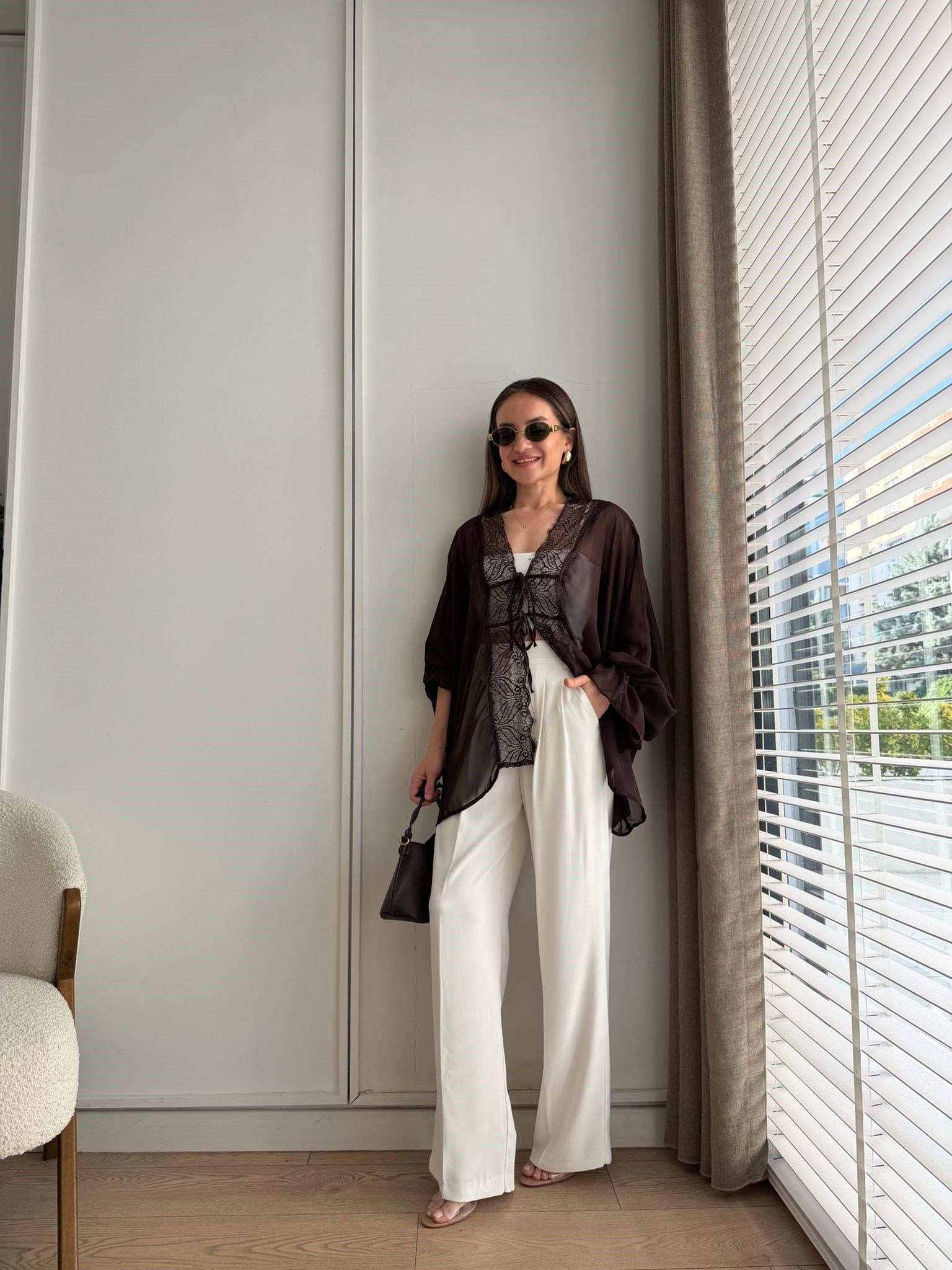 Kahve rengi Dantel Detaylı Bağlamalı Transparan Kimono 1690