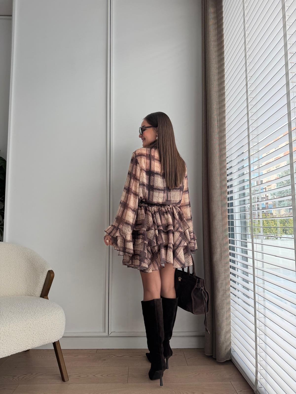 Kahve rengi Desenli Volanlı Mini Boy Şifon Elbise 0989