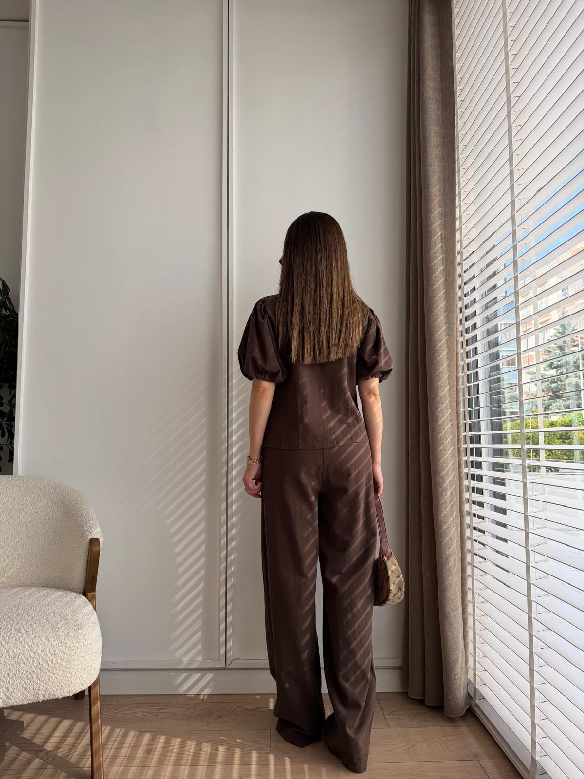 Kahve rengi Düğme Detaylı Kısa Kol Keten Takım 9149