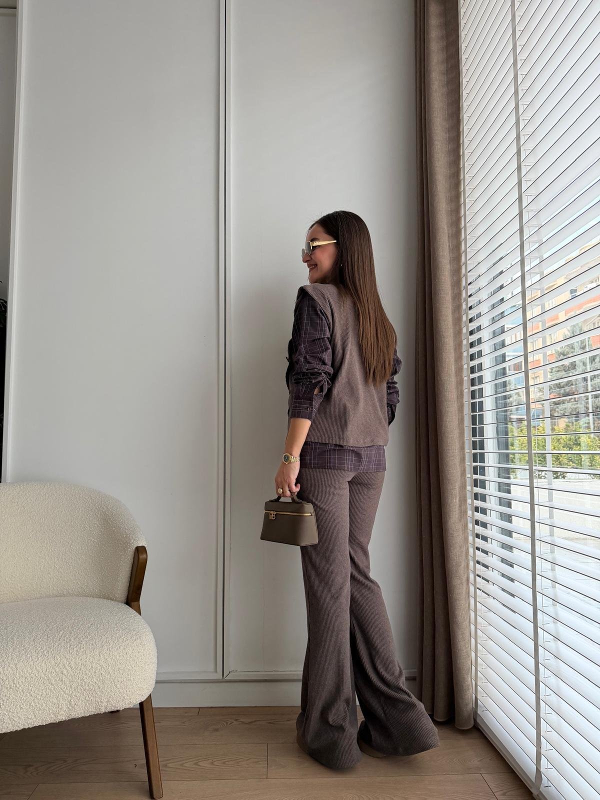 Kahve rengi Düğme Detaylı Yumoş Üçlü Takım 36602