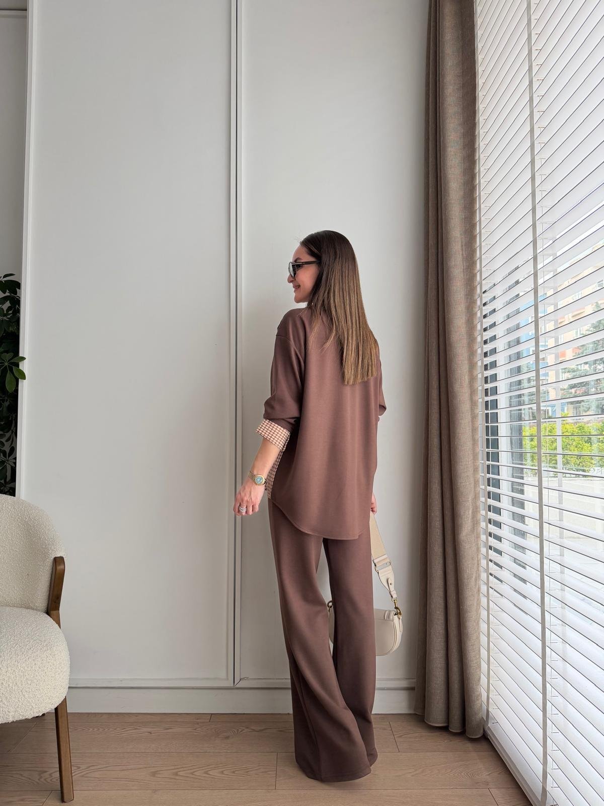 Kahve rengi Ekose Desen Yaka Bağlamalı Takım 2859
