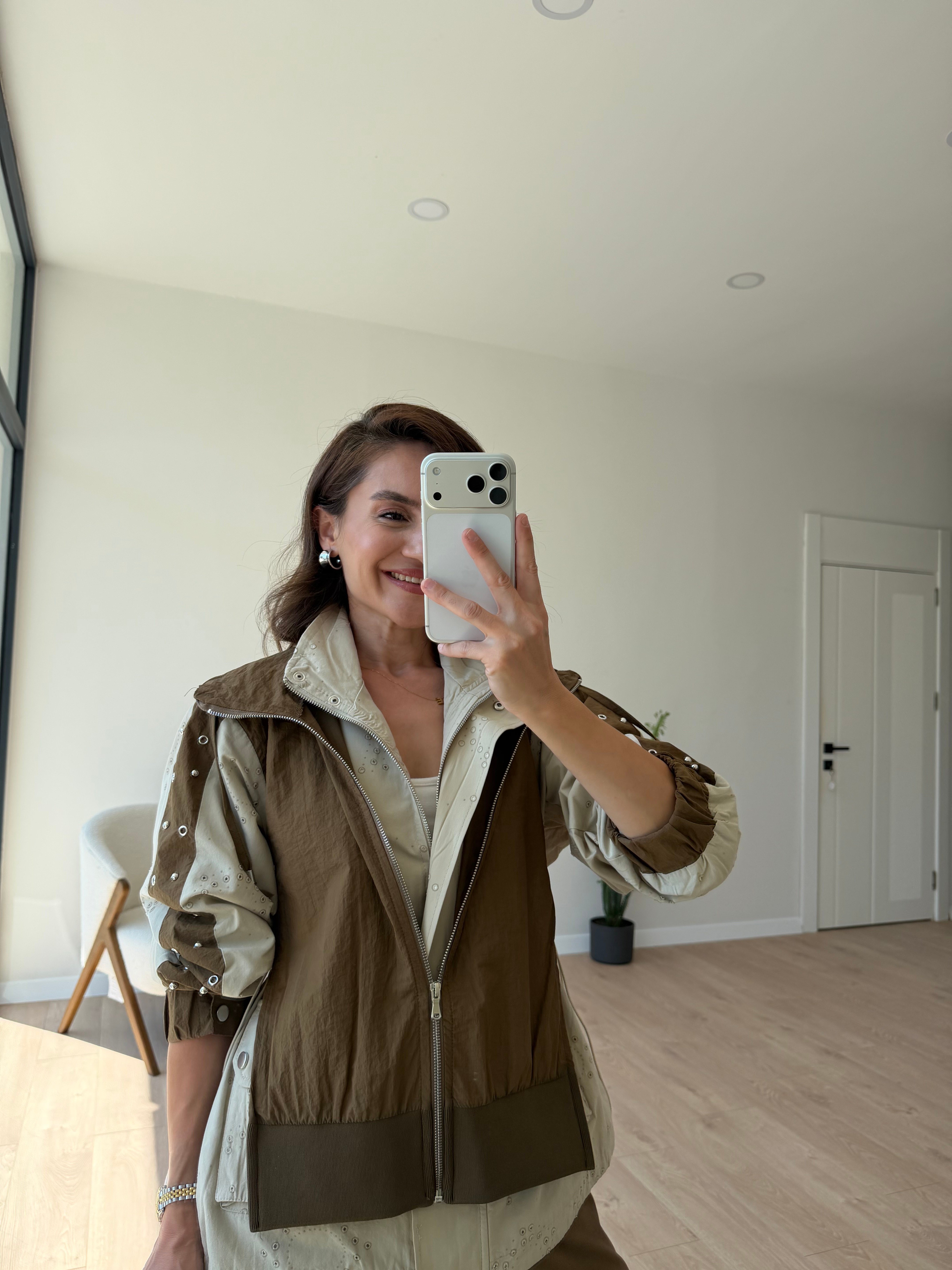 Kahve rengi Fisto Model Paraşüt Detay Takım 37650