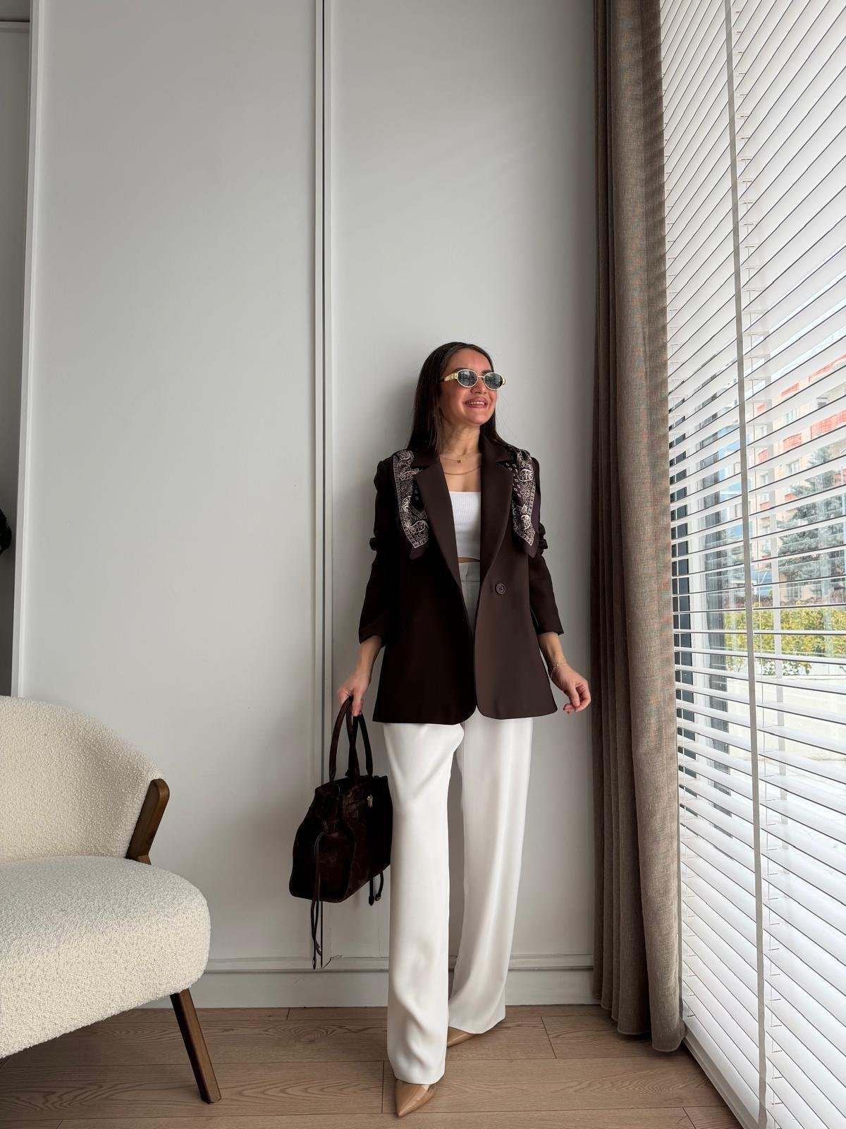 Kahve rengi Fular Detaylı Vatkalı Blazer Ceket 7665