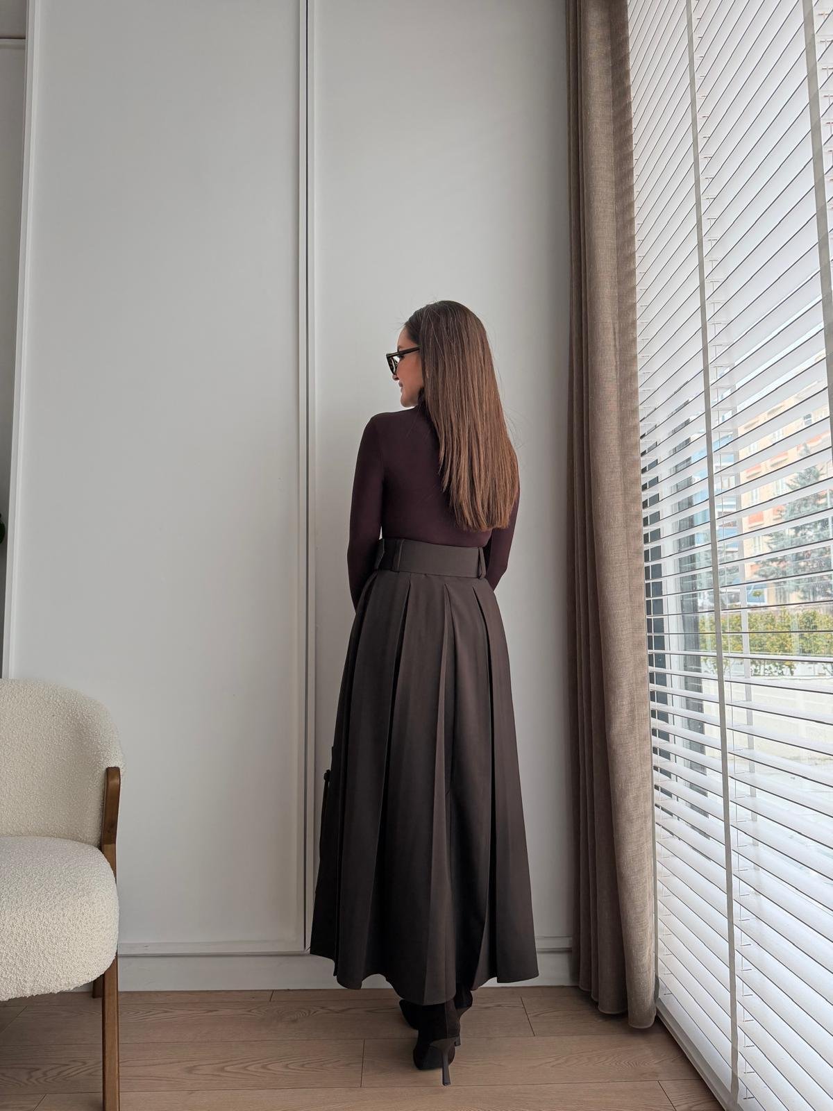 Kahve rengi Geniş Kemerli Yırtmaçlı Etek 0392