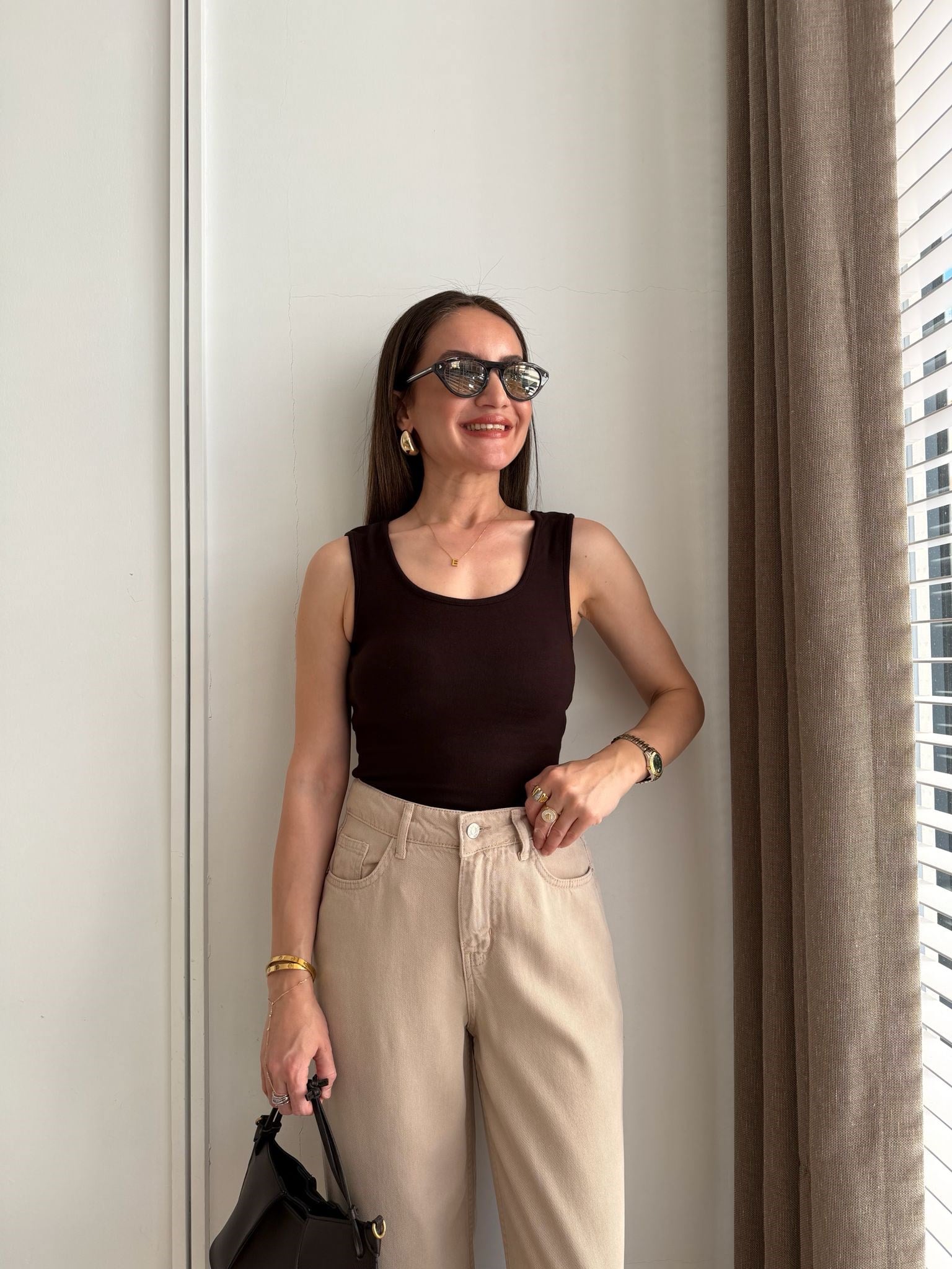 Kahve rengi Göğüs Pedli Askılı Atlet 1592