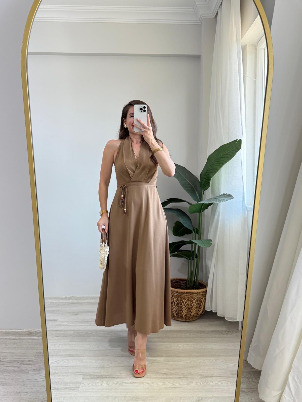 Kahve rengi Halter Yaka Sırt Dekolteli Keten Elbise 0201
