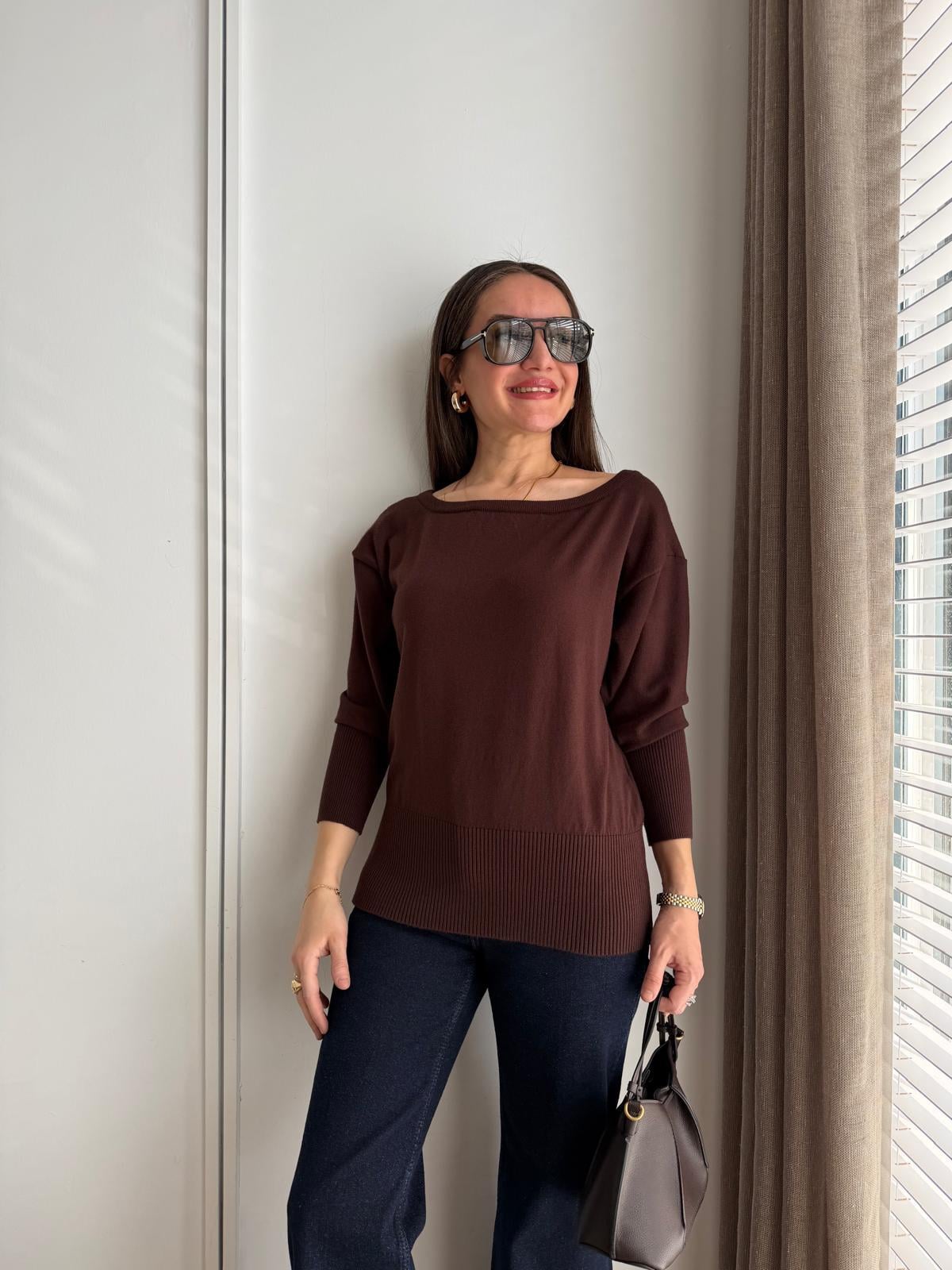 Kahve rengi Kayık Yaka Basic Kazak 2736