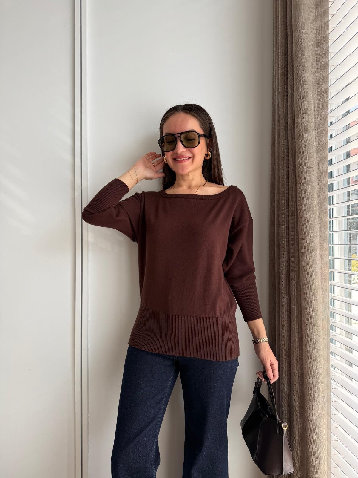 Kahve rengi Kayık Yaka Basic Kazak 2736