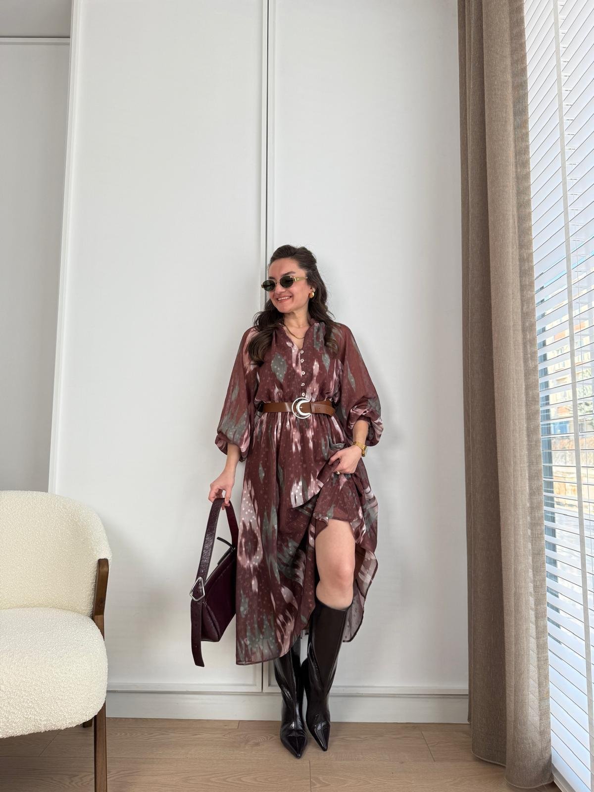 Kahve rengi Kemerli Astarlı Şifon Elbise 3003