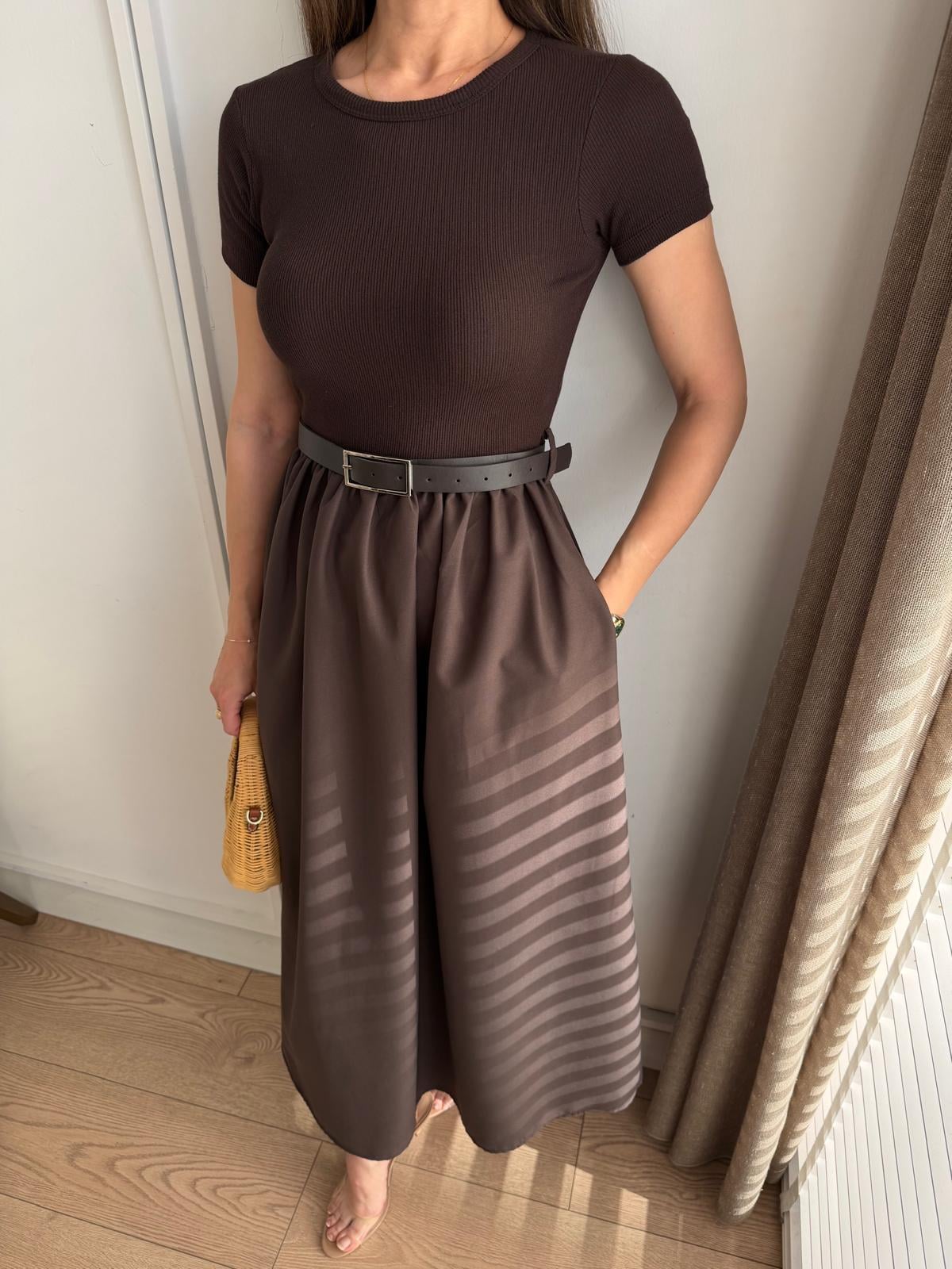 Kahve rengi Kemerli Eteği Poplin Elbise 4113