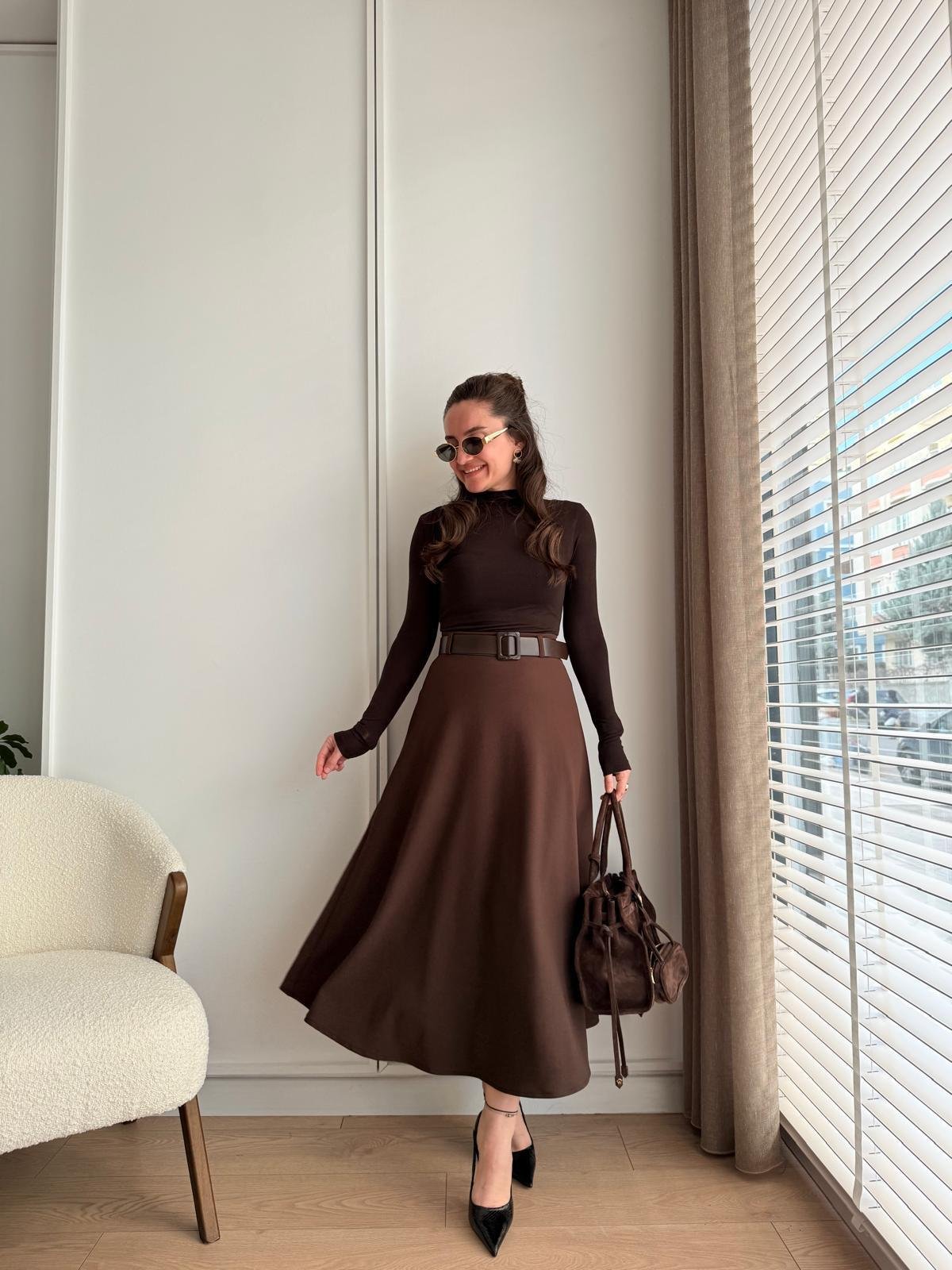 Kahve rengi Kemerli Midi Boy Kloş Etek 7160