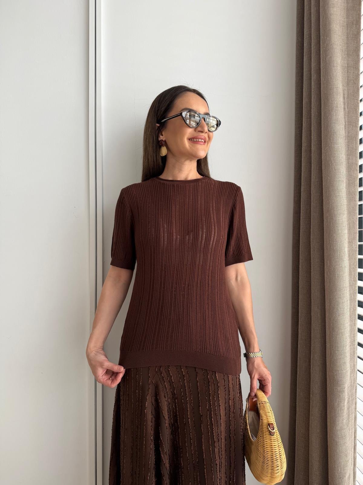 Kahve rengi Kısa Kollu Ajurlu Triko Bluz 261045