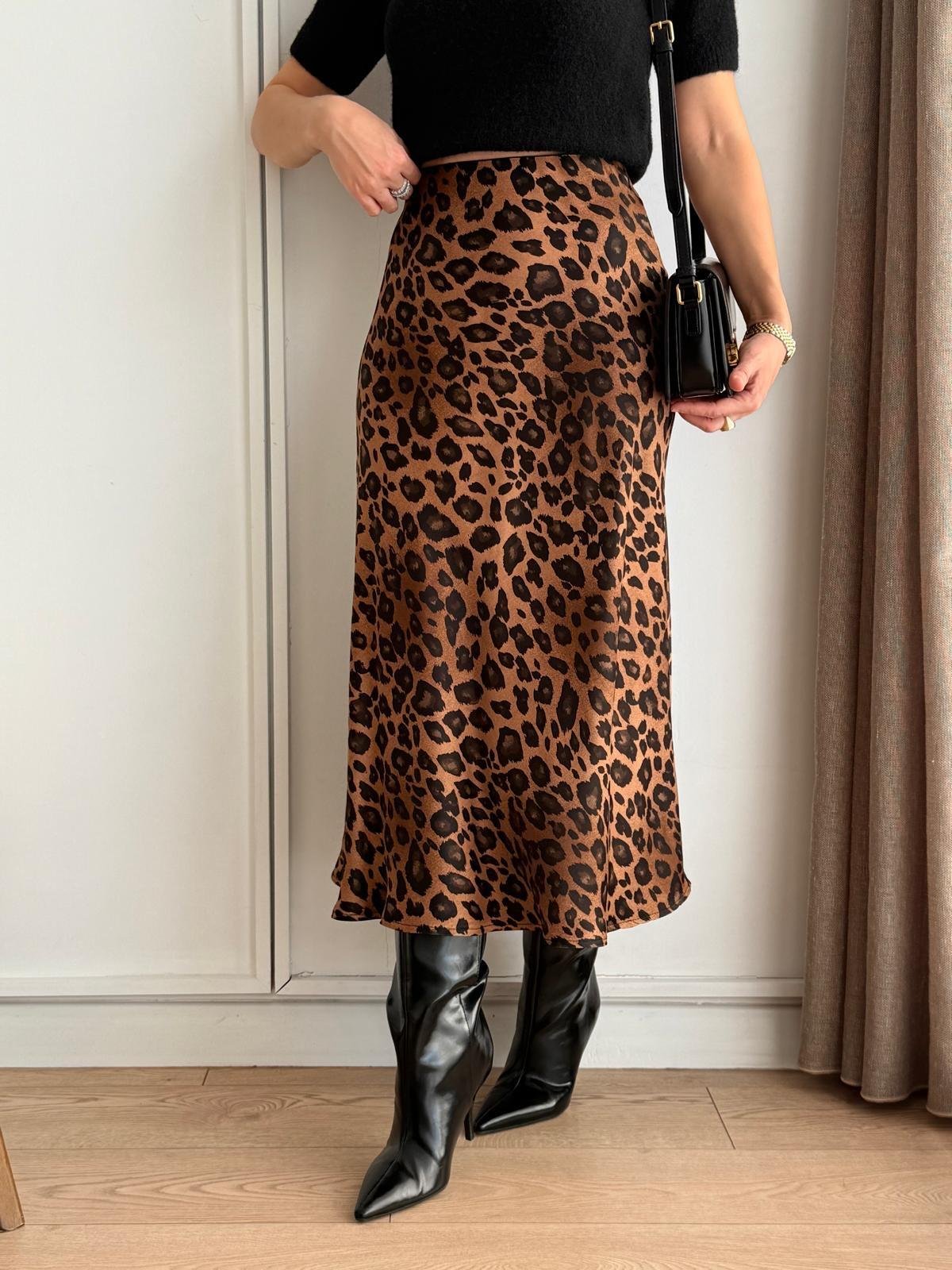Kahve rengi Leopar Desen Saten Etek 7538