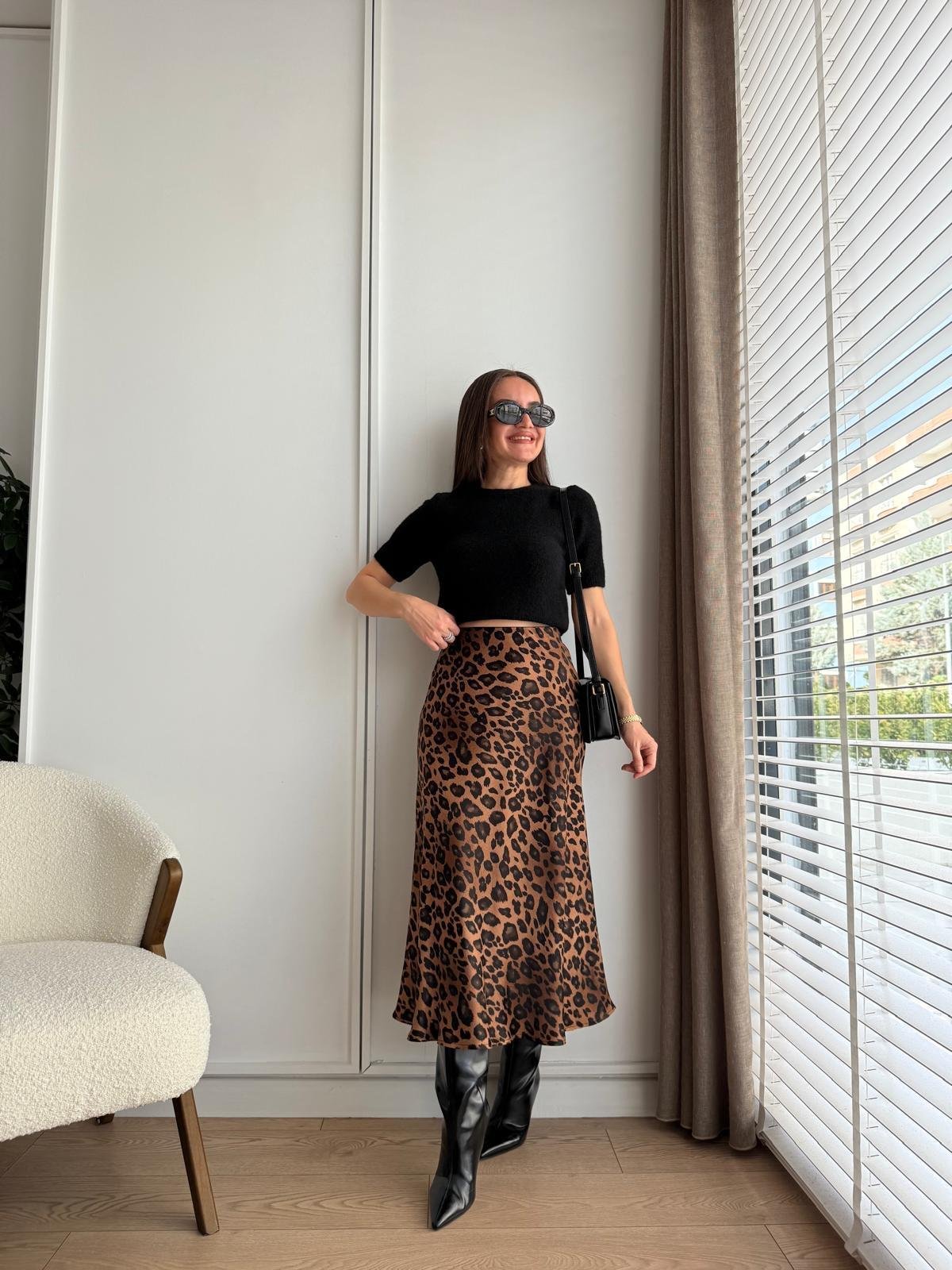 Kahve rengi Leopar Desen Saten Etek 7538