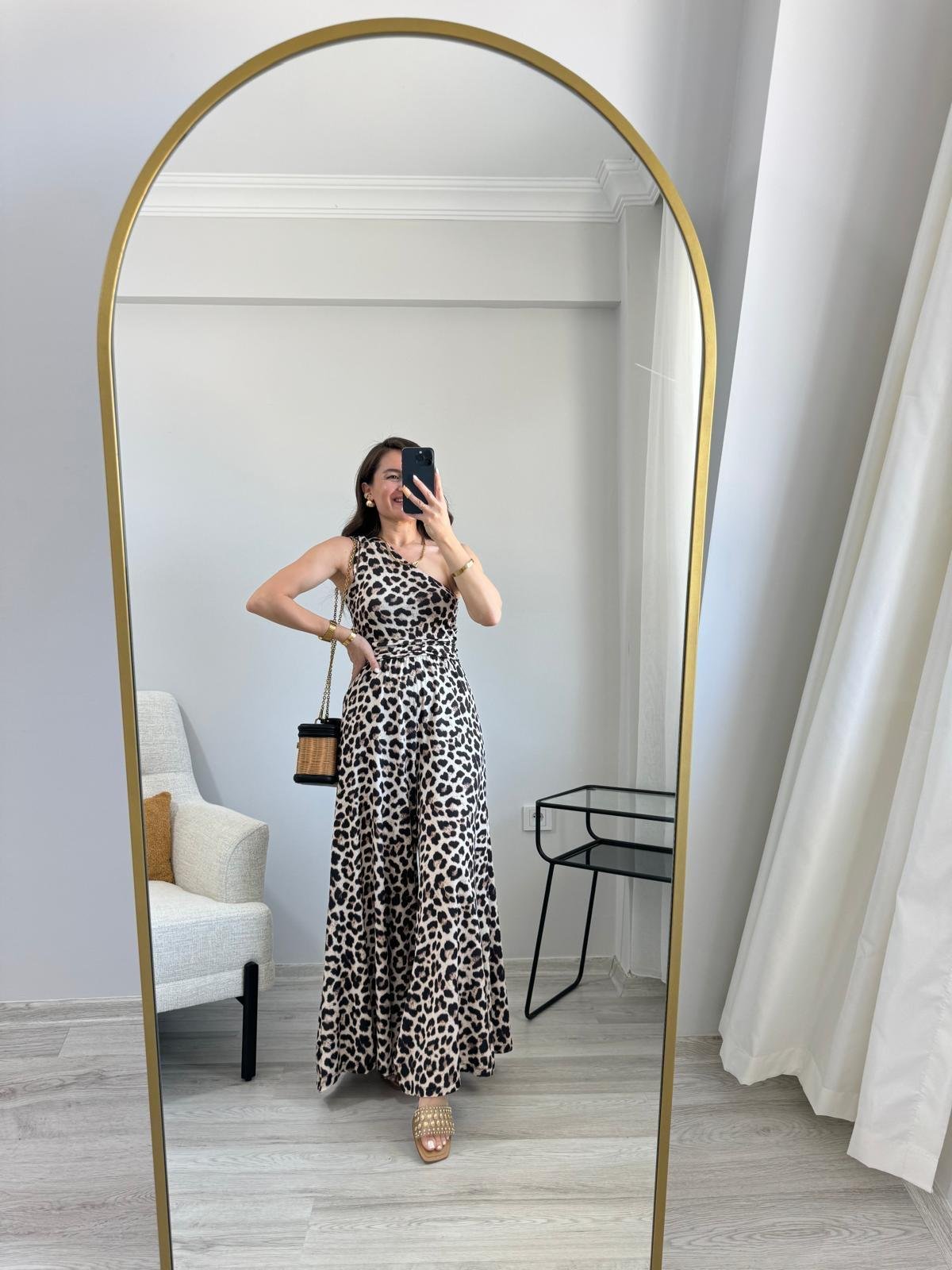 Kahve rengi Leopar Desen Tek Omuz Bel Drape Detaylı Tulum 6434