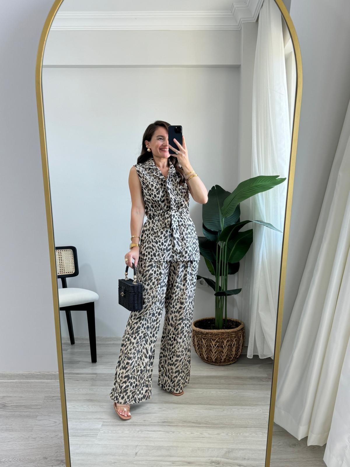 Kahve rengi Leopar Desen Yelek Pantolon Takım 2901