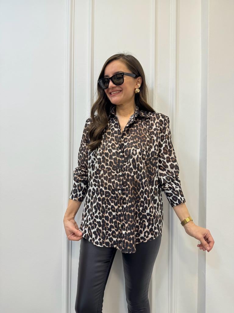 Kahve rengi Leopar Desenli Kolu Geniş Manşetli Oversize Gömlek 2301