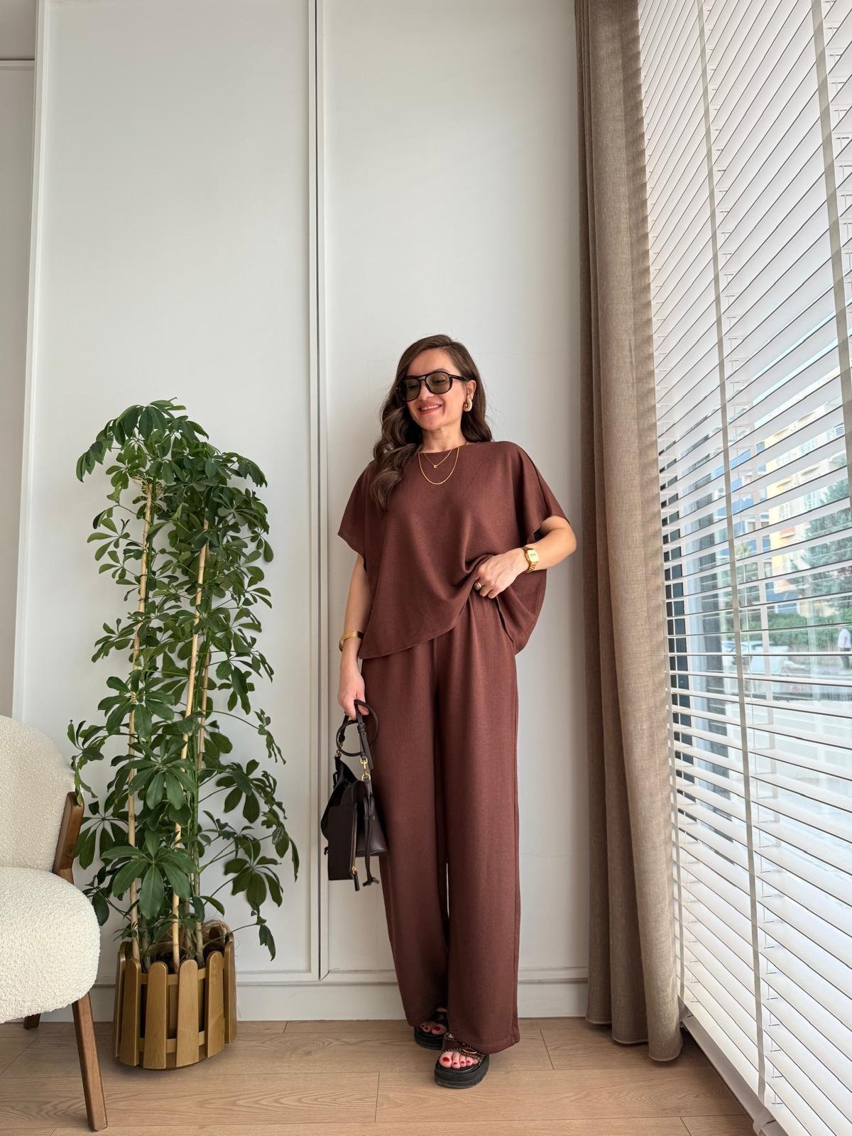 Kahve rengi Merserize Kumaş Bluz Pantolon Takım 16880