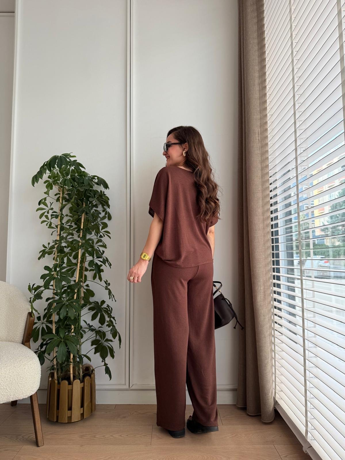 Kahve rengi Merserize Kumaş Bluz Pantolon Takım 16880