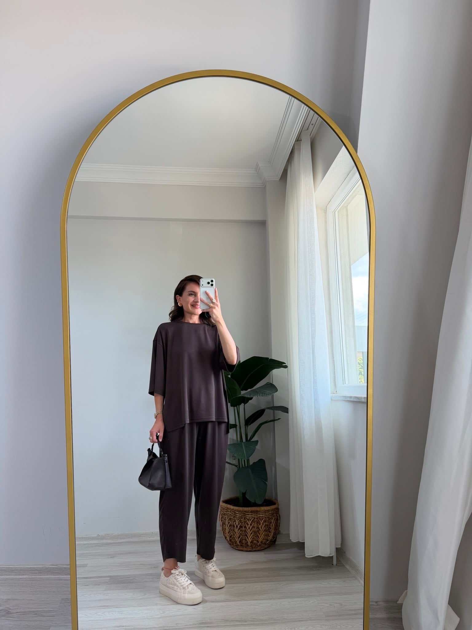 Kahve rengi Modal Kumaş Yanları Yırtmaçlı Takım 11485