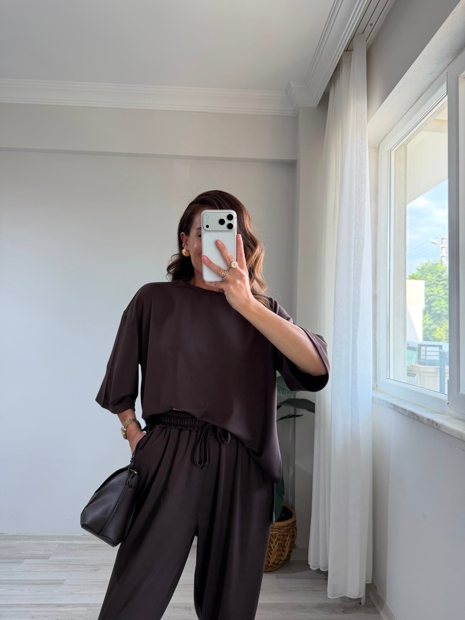 Kahve rengi Modal Kumaş Yanları Yırtmaçlı Takım 11485