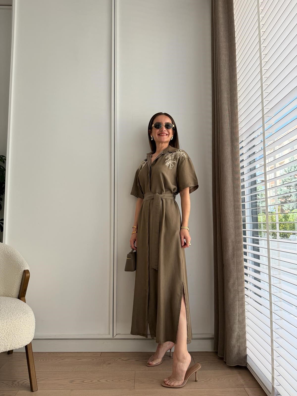 Kahve rengi Nakış Detaylı Kuşaklı Gömlek Elbise 4399