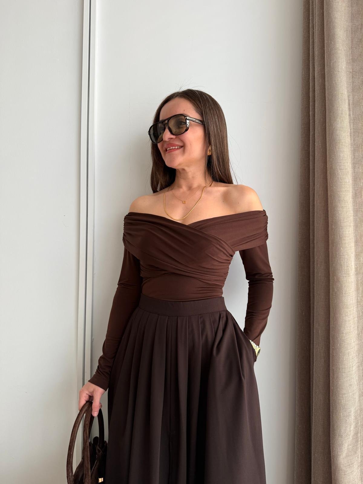 Kahve rengi Omuz Drapeli Bluz 1935