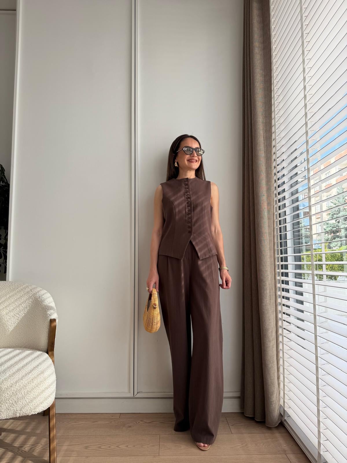 Kahve rengi Ön Düğmeli Yelek Pantolon Takım 9148