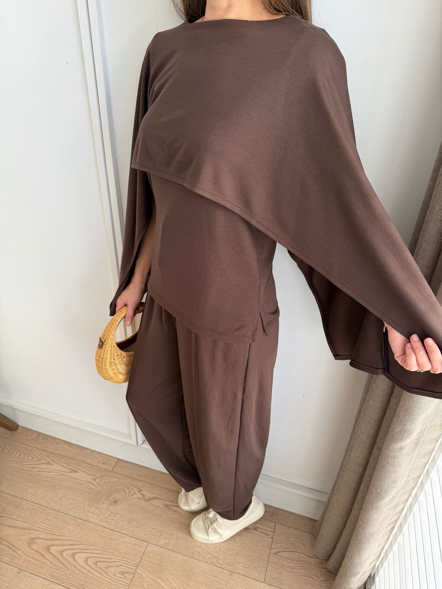 Kahve rengi Pelerin Detaylı Bluz Pantolon Takım 4143