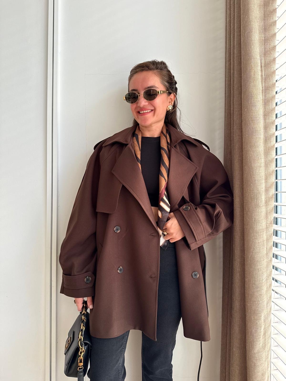 Kahve rengi Premium Seri Allerli Kısa Trençkot 7488