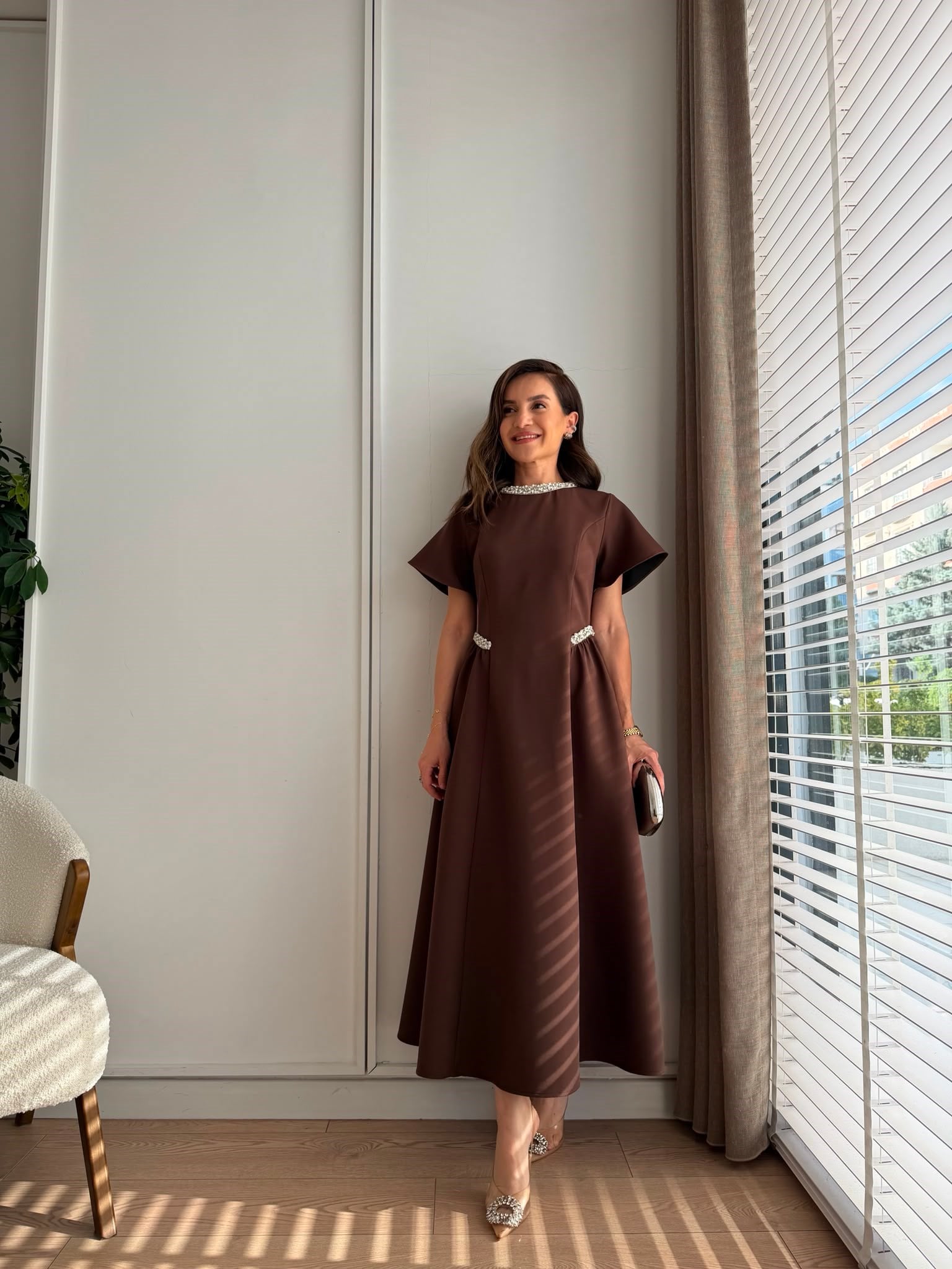 Kahve rengi Prenses Kesim Taş İşlemeli Elbise 3220