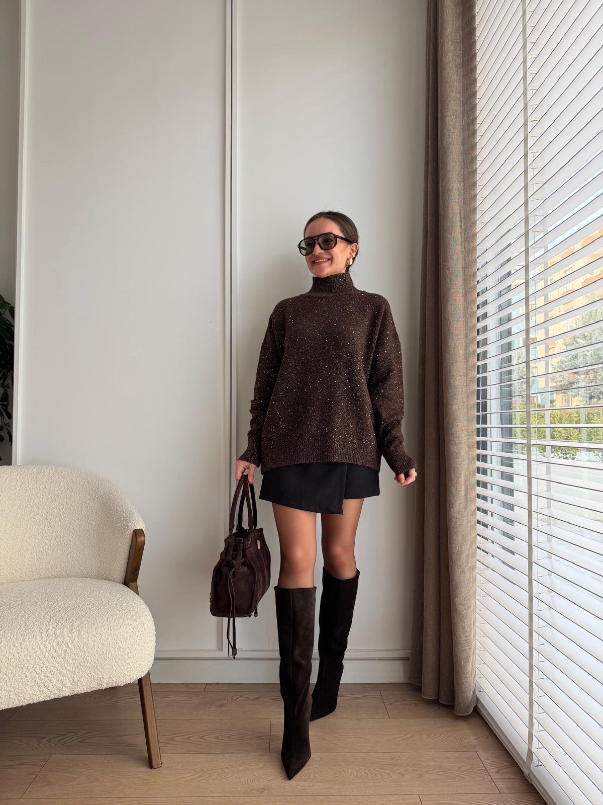 Kahve rengi Pullu Sim Geçişli Kazak 7783