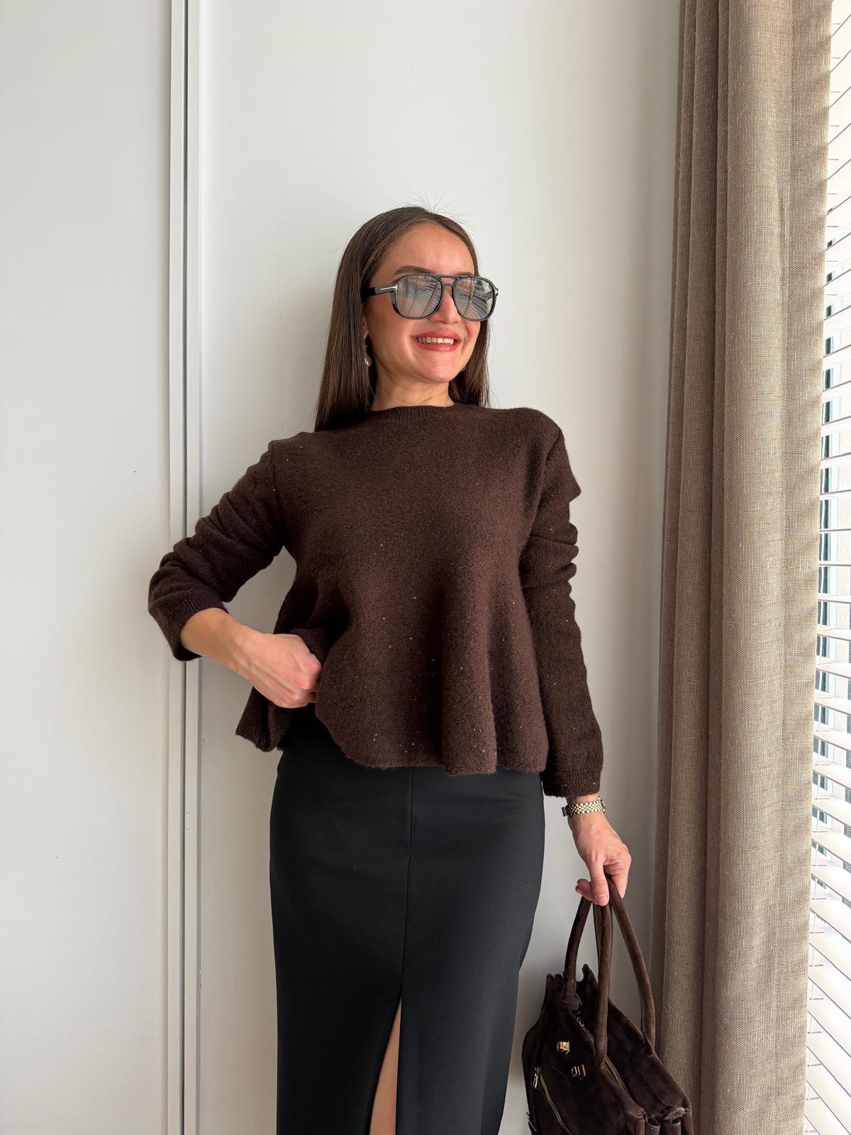 Kahve rengi Pullu Simli Triko Kazak 10832