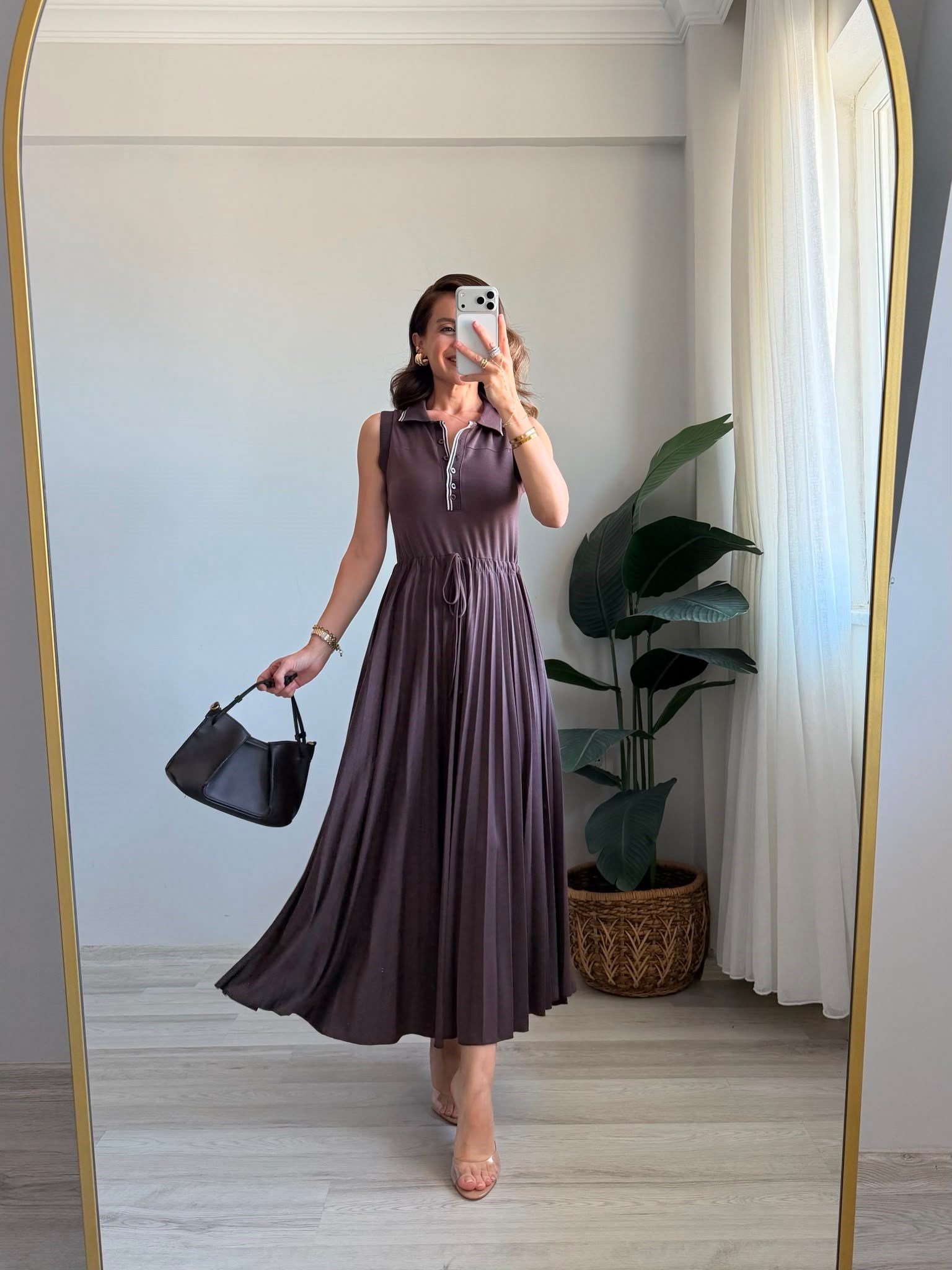 Kahve rengi Sıfır Kol Beli Lastikli Piliseli Polo Yaka Elbise 4179